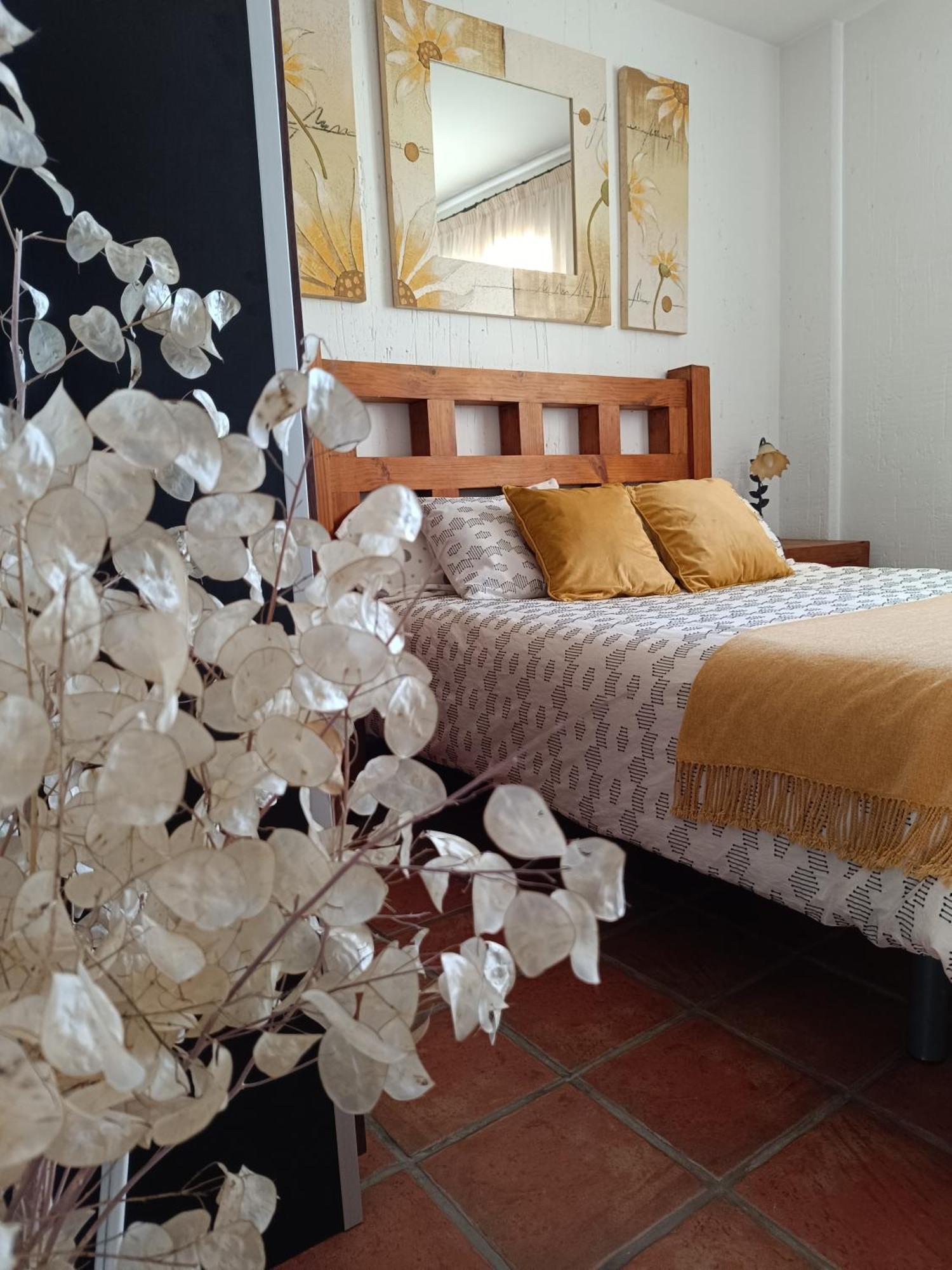 La Sierra Apartment *